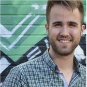 Profesor joven y competente